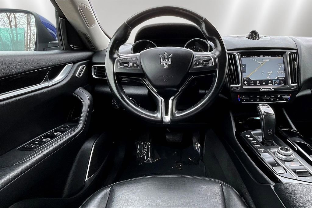 Used 2019 Maserati Levante image 8