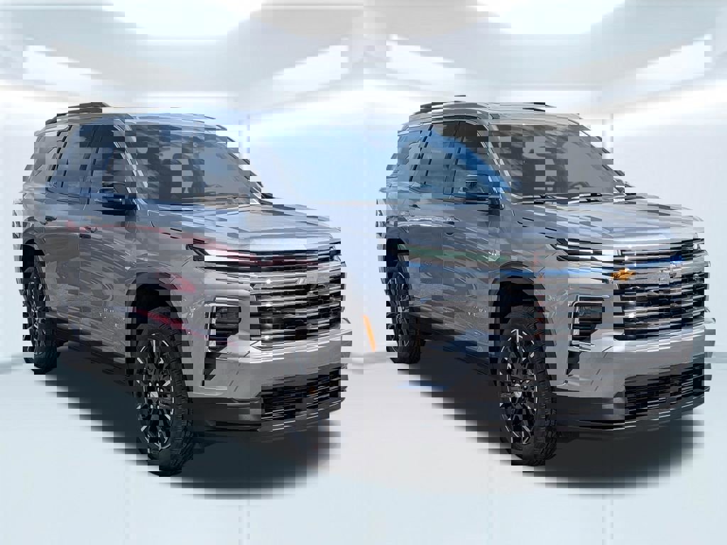 New 2026 Chevrolet Traverse LT w/ Sun and Wheel Package image 4