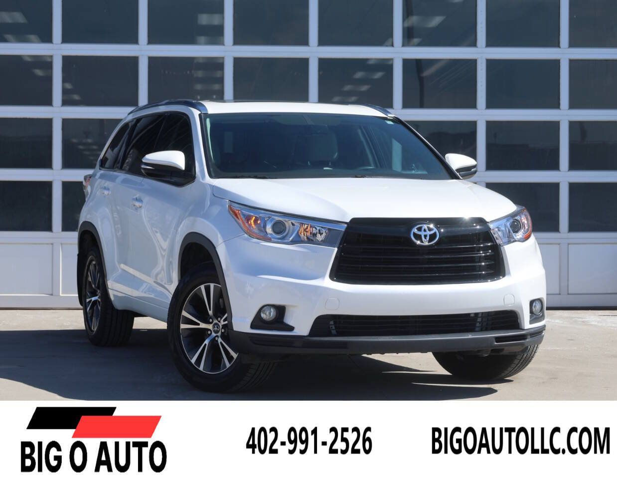 Used 2016 Toyota Highlander XLE AWD/4WD image 1