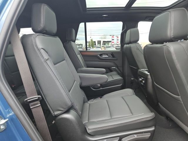 New 2026 GMC Yukon Denali w/ Sun & Power Step Package image 23