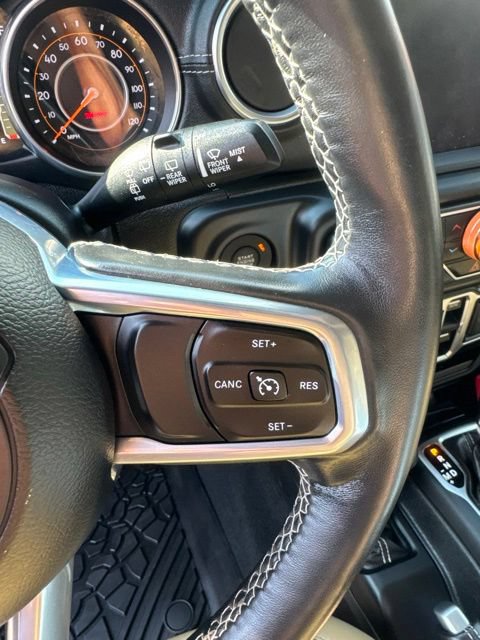 Used 2018 Jeep Wrangler Unlimited Sahara AWD/4WD image 26