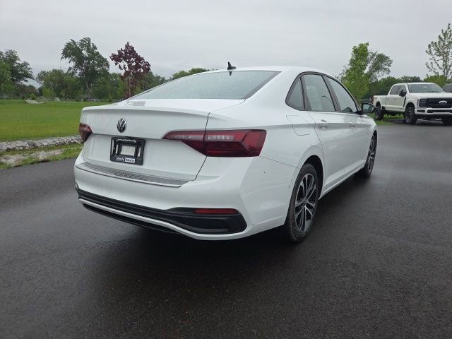 Used 2024 Volkswagen Jetta Sport FWD image 8