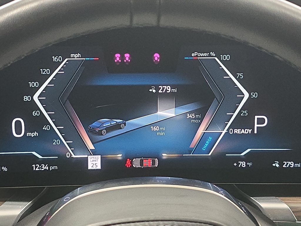 Certified 2023 BMW i7 xDrive60 AWD/4WD image 13