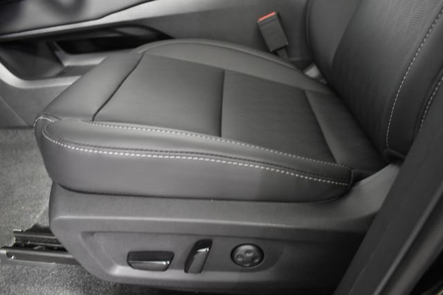 New 2026 Nissan Murano Platinum w/ Cargo Package AWD/4WD image 12