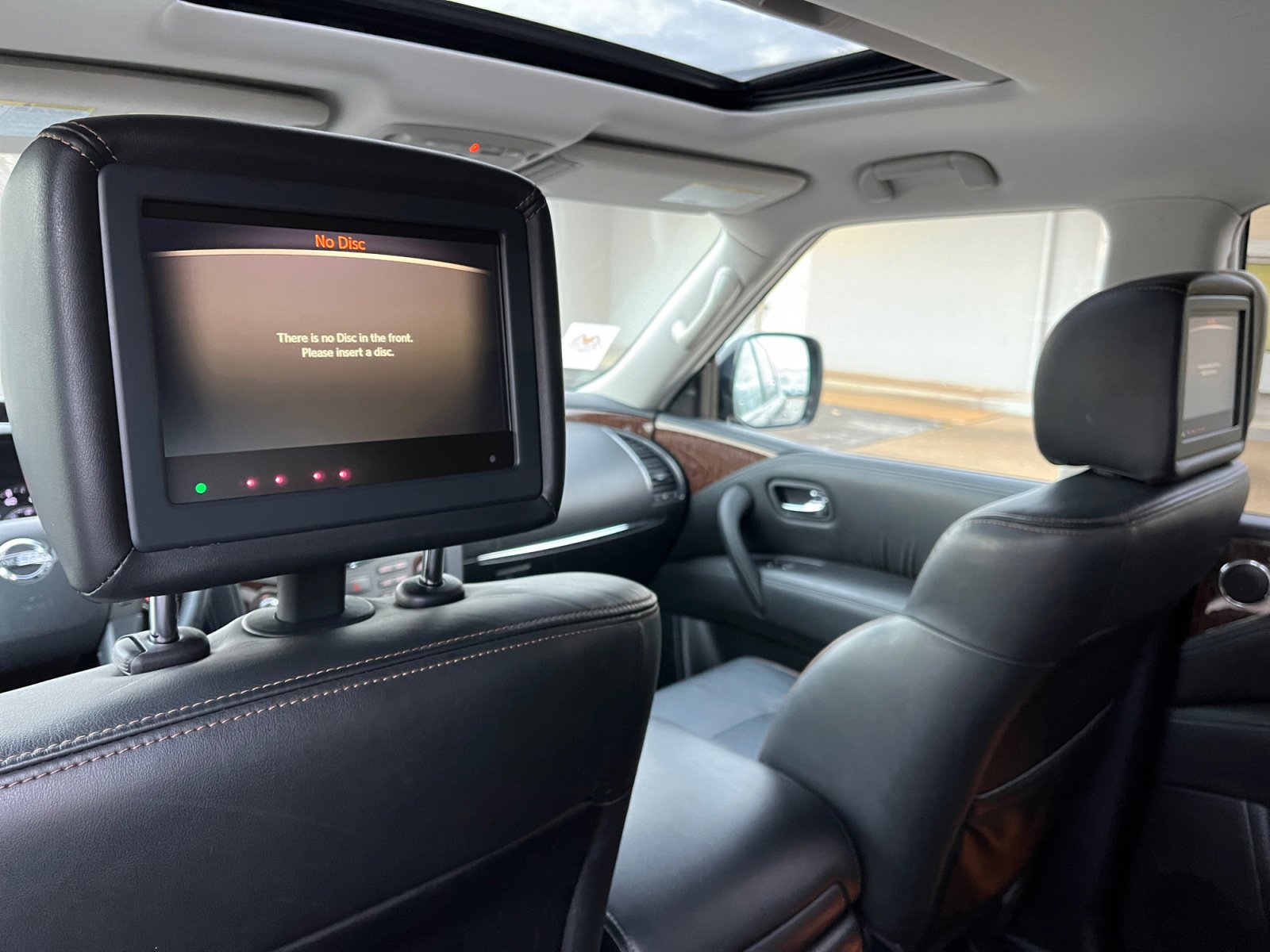 Used 2020 Nissan Armada Platinum w/ Captain's Chairs Package AWD/4WD image 21