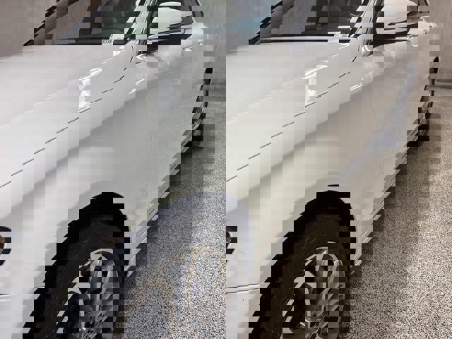 Used 2018 Mercedes-Benz C 300 4MATIC Sedan image 11