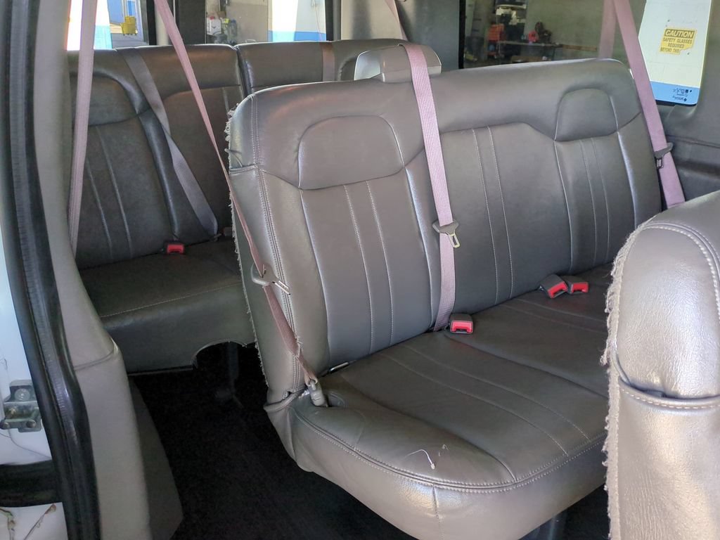 Used 2023 Chevrolet Express 3500 LS RWD image 31