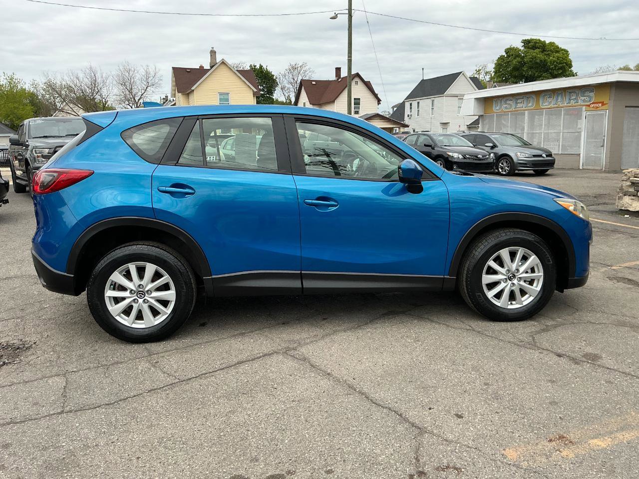 Used 2013 MAZDA CX-5 Sport w/ Bluetooth Audio Pkg AWD/4WD image 2