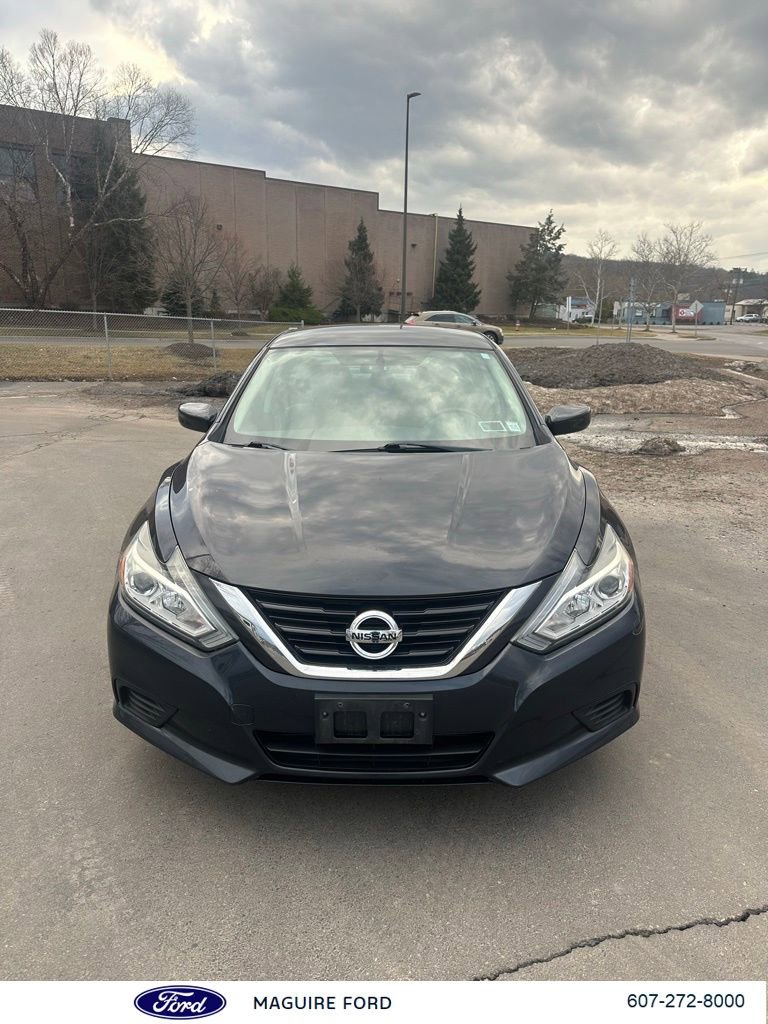 Used 2018 Nissan Altima 2.5 S image 2