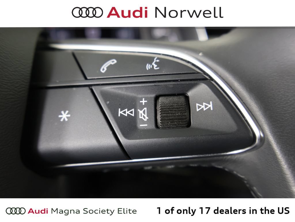Used 2023 Audi Q7 3.0T Prestige AWD/4WD image 35