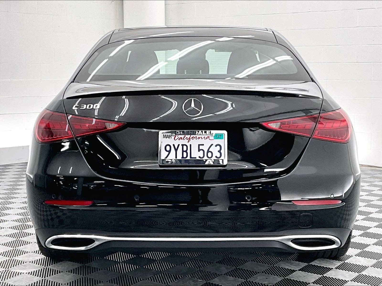 Used 2026 Mercedes-Benz C 300 Sedan image 3