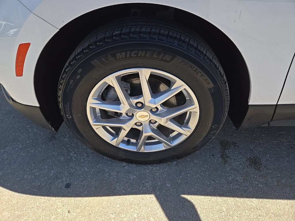 Used 2023 Chevrolet Equinox LS FWD image 26