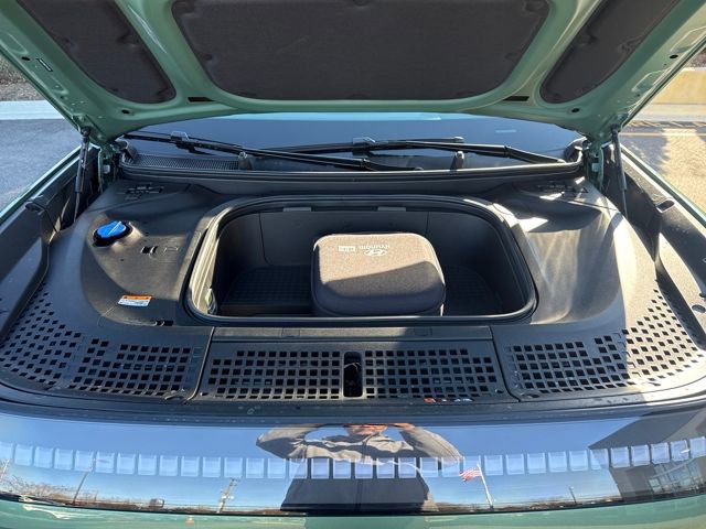 New 2026 Hyundai Ioniq 9 Calligraphy image 22