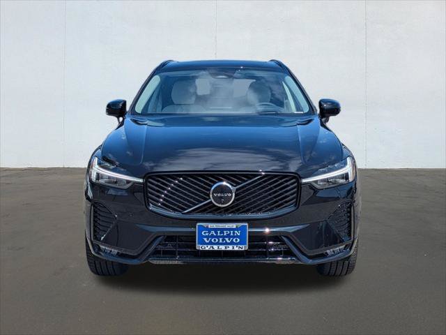 New 2026 Volvo XC60 B5 Ultra w/ Climate Package PRO AWD/4WD image 4