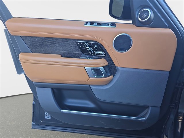 Used 2021 Land Rover Range Rover Autobiography Fifty Edition image 25