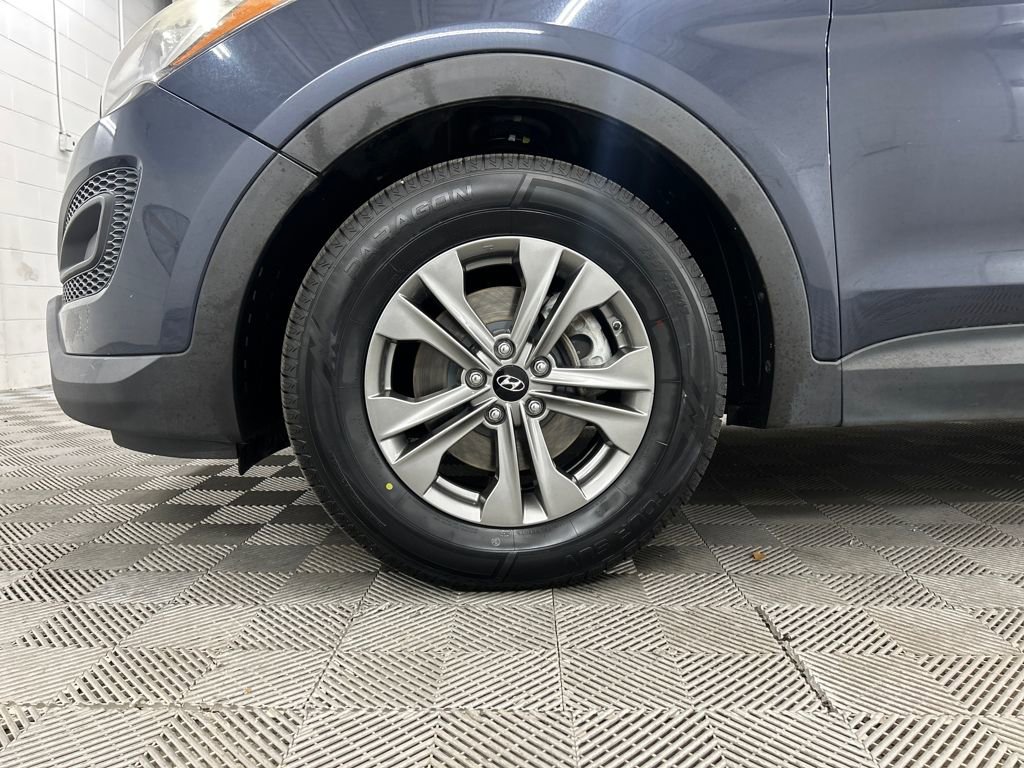 Used 2016 Hyundai Santa Fe Sport image 10