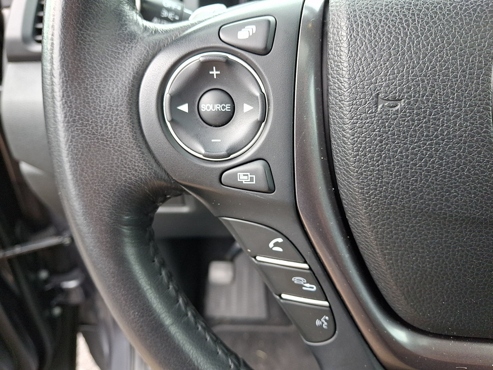 Used 2023 Honda Ridgeline RTL image 21