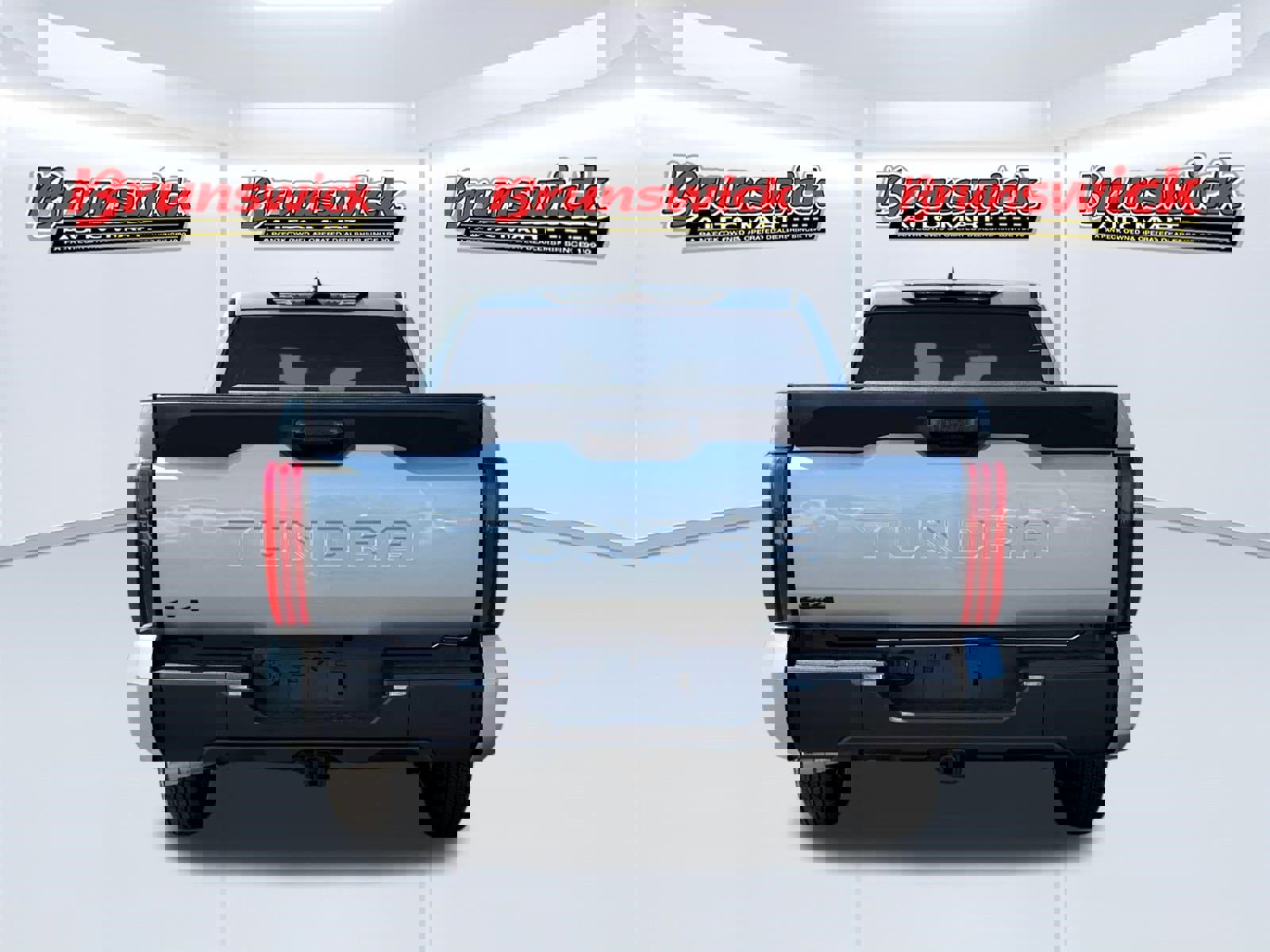 New 2026 Toyota Tundra SR image 5