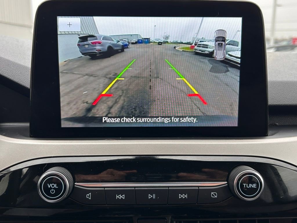 Used 2022 Ford Escape SE w/ Cold Weather Package image 14