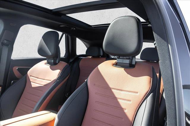 New 2026 Mercedes-Benz GLC 300 4MATIC image 12