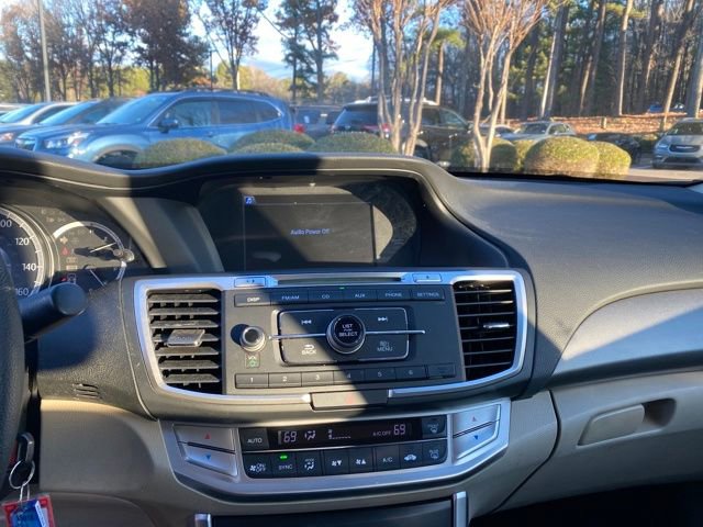 Used 2013 Honda Accord LX image 10