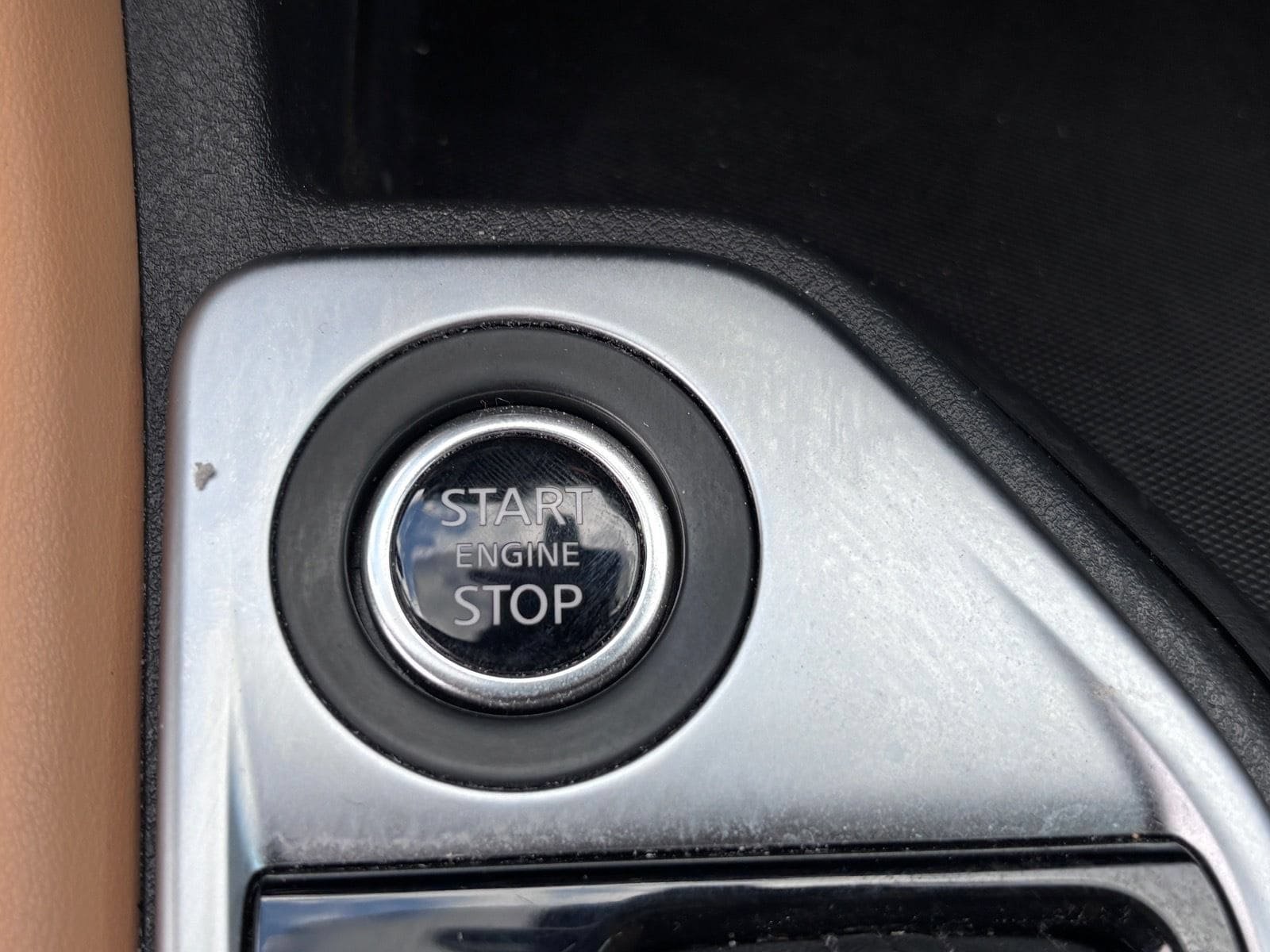Used 2023 Nissan Sentra SV w/ SV Premium Package FWD image 28