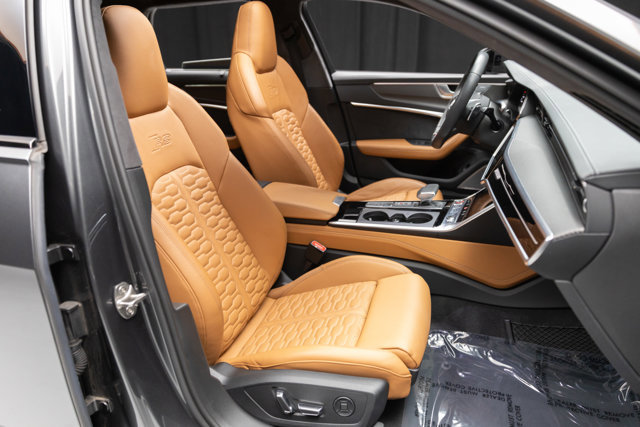 Used 2024 Audi RS 6 performance image 10