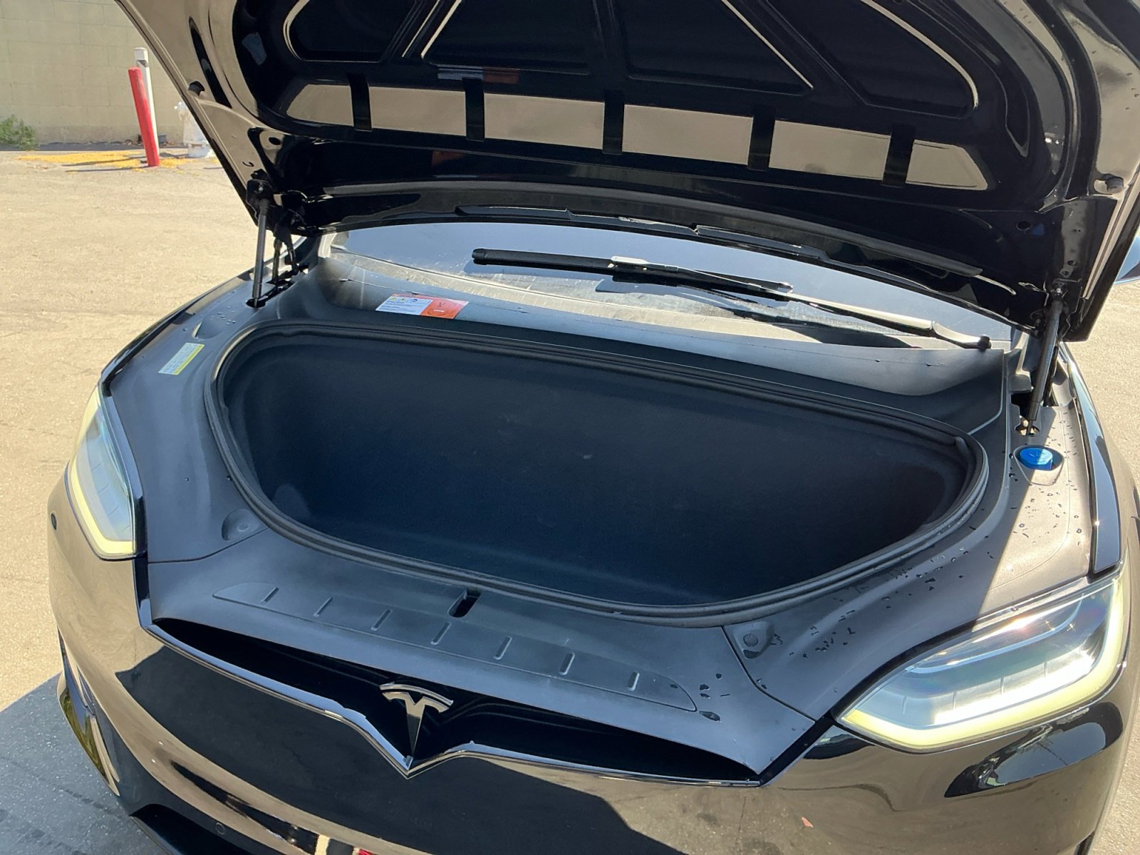 Used 2016 Tesla Model X 70D image 24