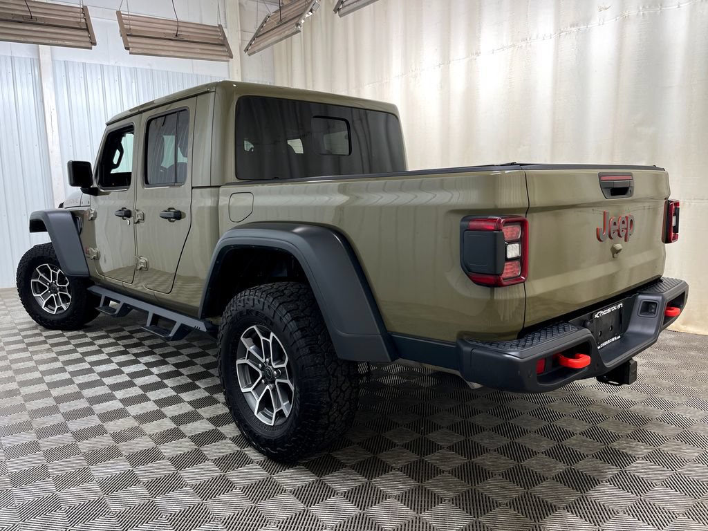 Used 2025 Jeep Gladiator Mojave w/ Safety Group AWD/4WD image 17
