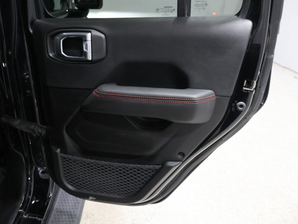 Used 2024 Jeep Wrangler Unlimited Rubicon w/ Convenience Group image 21