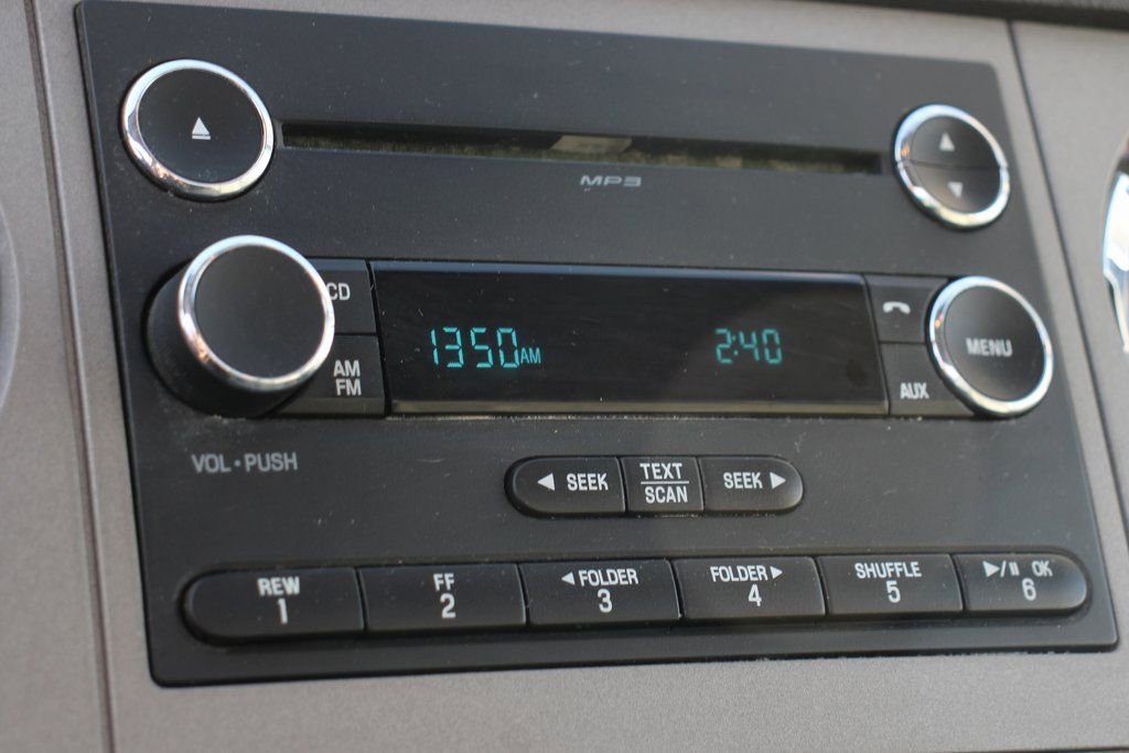 Used 2019 Ford F750 2WD Regular Cab Super Duty image 36