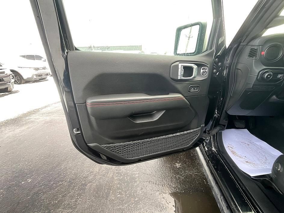 New 2026 Jeep Wrangler Unlimited Rubicon 392 image 12