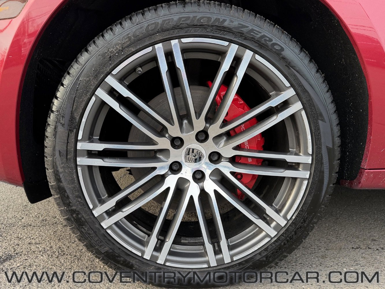 Used 2015 Porsche Macan Turbo image 11