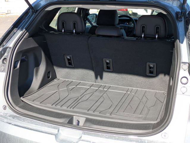 New 2027 Chevrolet Bolt RS w/ LPO, All-Weather Package FWD image 24