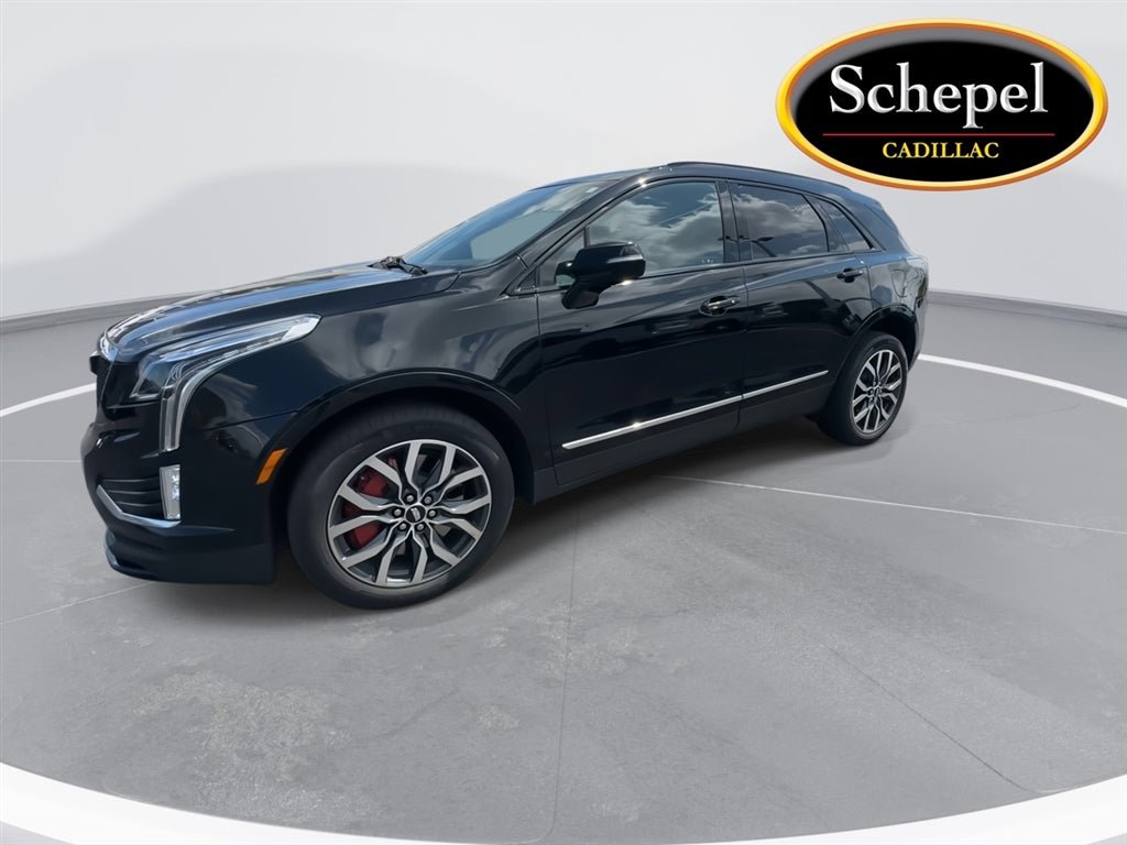 Certified 2023 Cadillac XT5 Sportv w/ LPO, Floor Liner Package AWD/4WD image 4