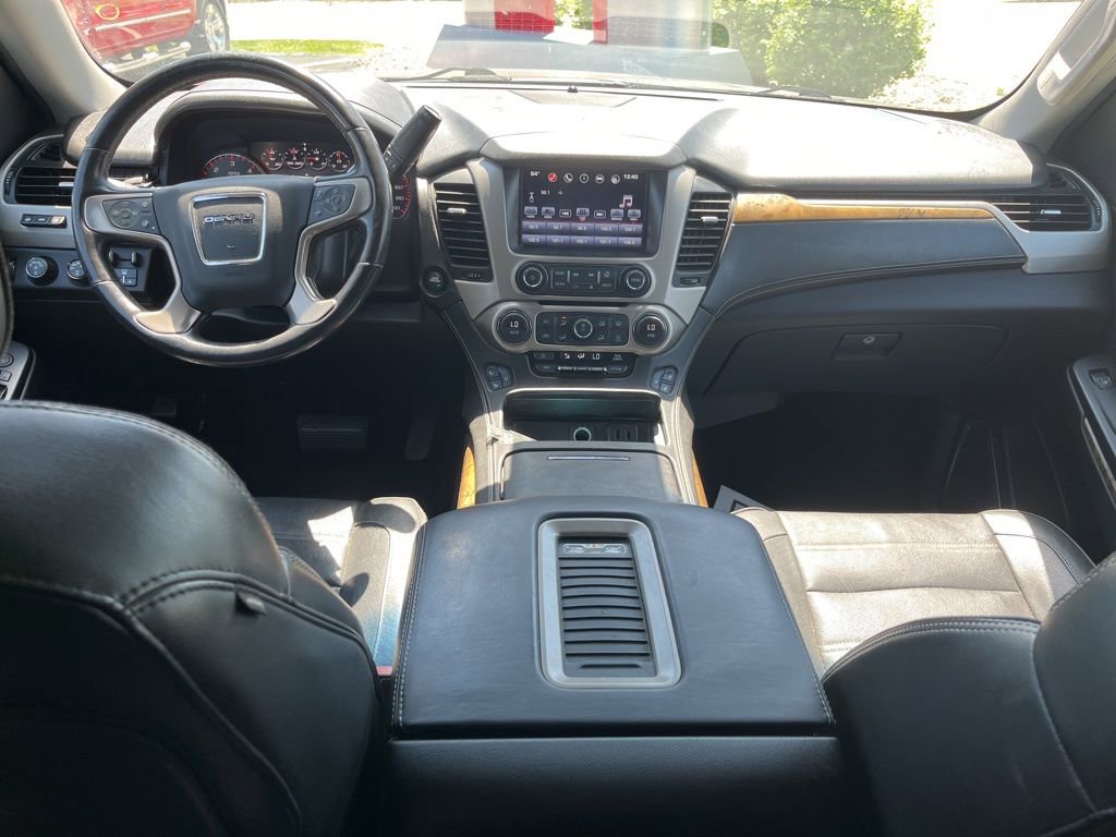Used 2016 GMC Yukon Denali w/ Open Road Package image 28