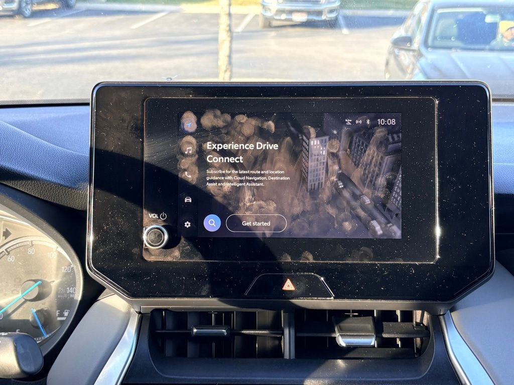 Used 2023 Toyota Venza LE image 24