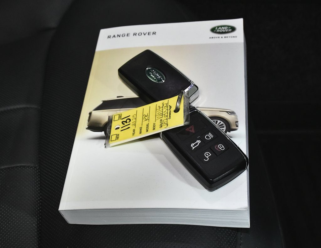 Used 2025 Land Rover Range Rover SE AWD/4WD image 69