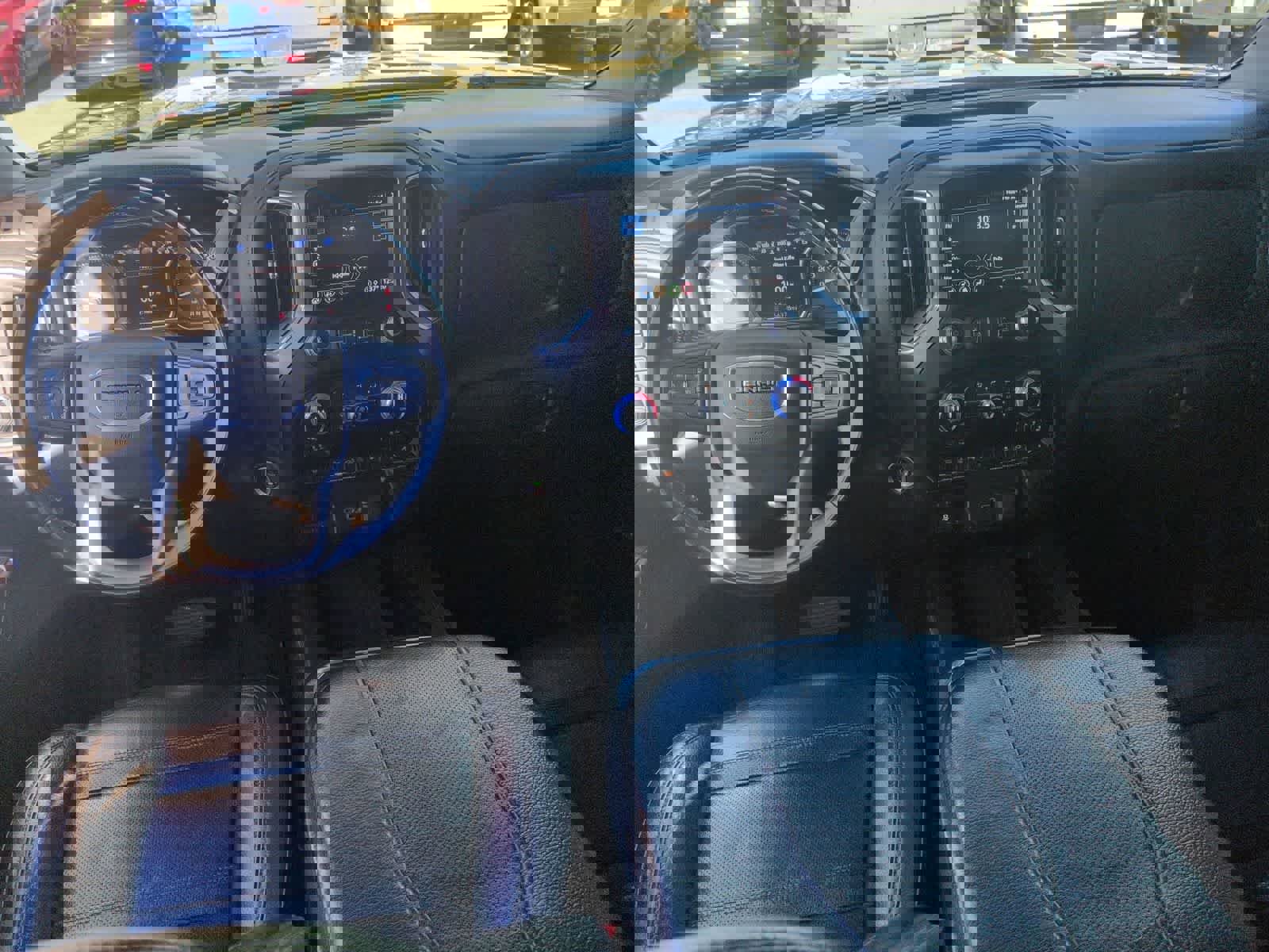 Used 2023 GMC Sierra 2500 Denali image 13