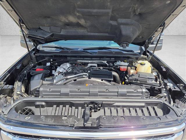 Used 2024 Chevrolet Silverado 3500 High Country w/ Technology Package AWD/4WD image 23