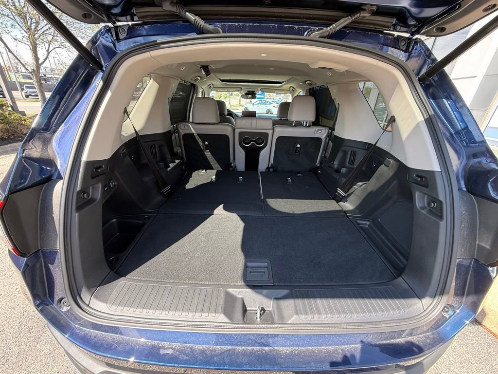 Used 2025 Honda Pilot Touring image 36