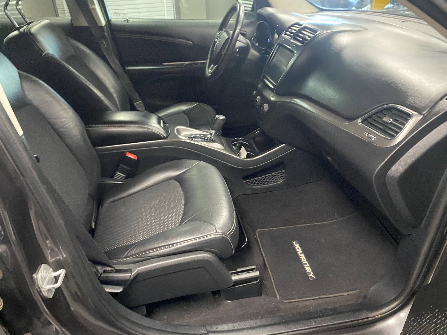 Used 2016 Dodge Journey Crossroad image 13