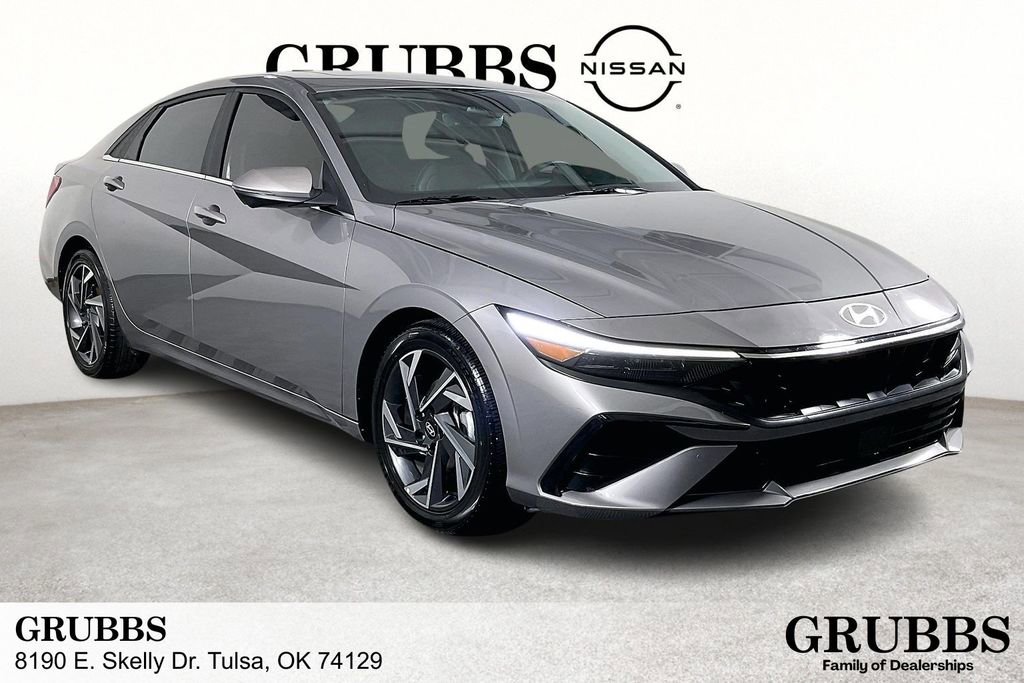 Used 2024 Hyundai Elantra Limited
