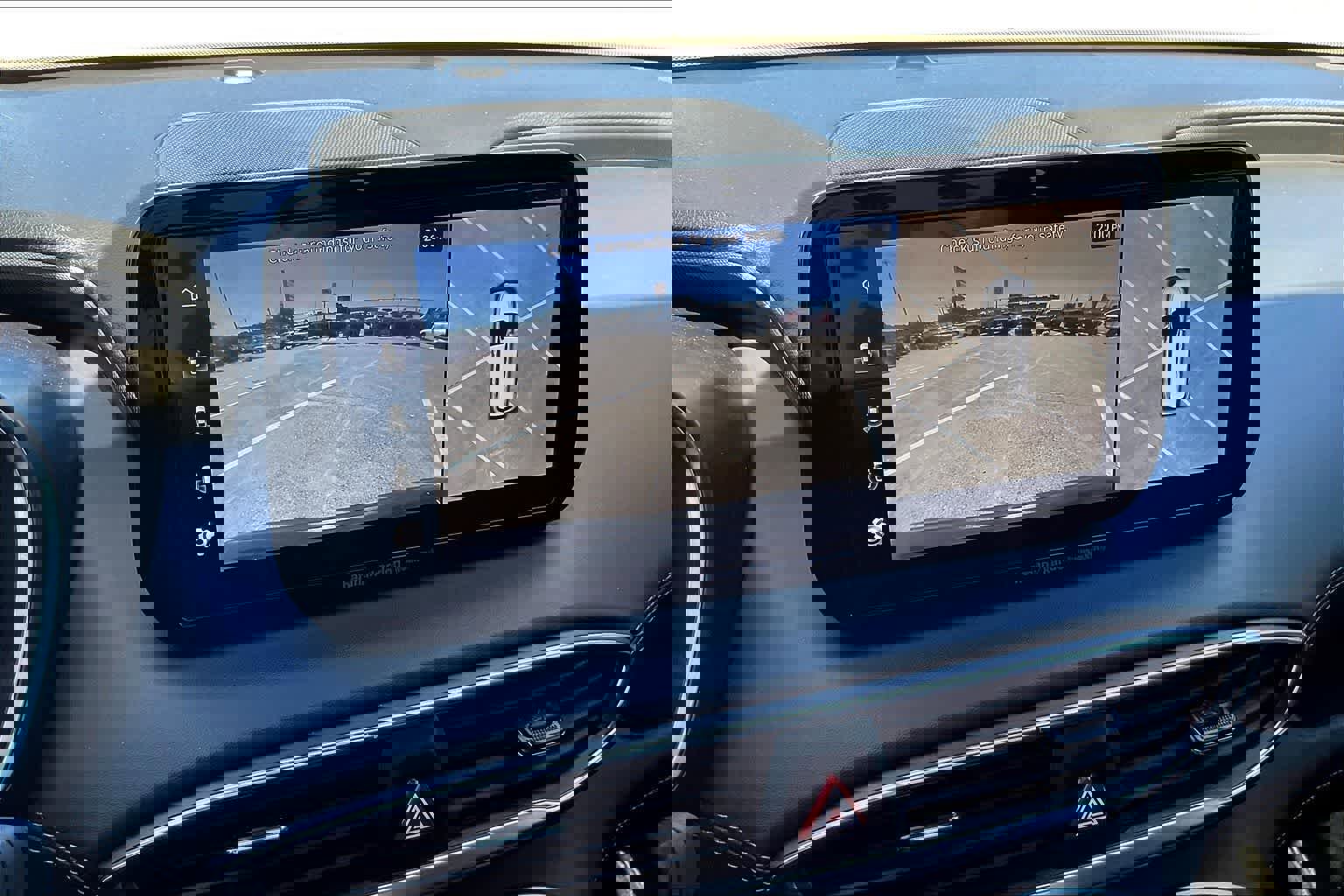 Used 2023 Hyundai Santa Fe Limited w/ Cargo Package image 25