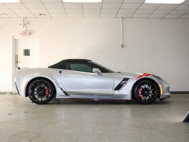 Used 2018 Chevrolet Corvette Grand Sport image 3