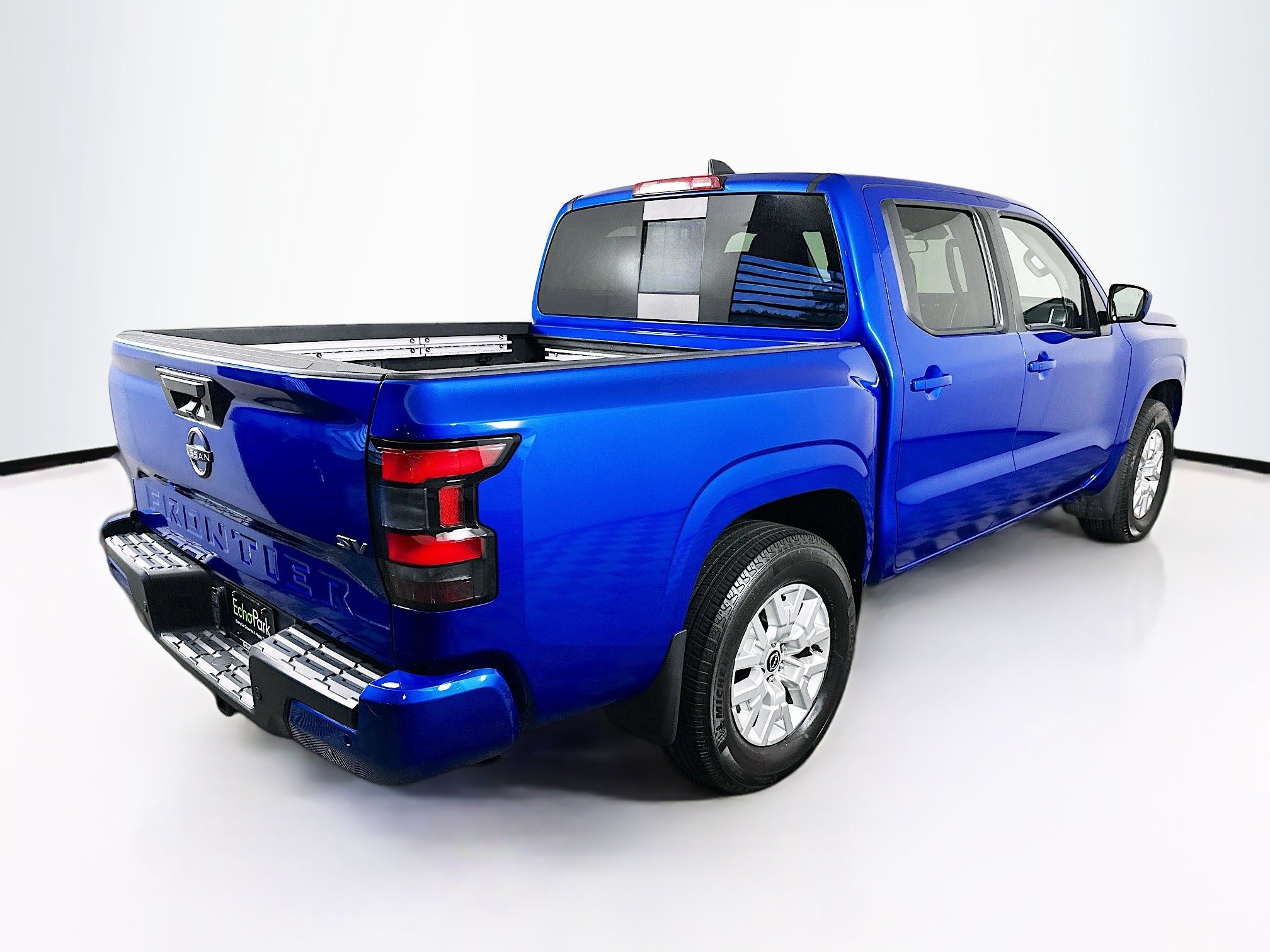 Used 2024 Nissan Frontier SV w/ SV Convenience Package RWD image 9