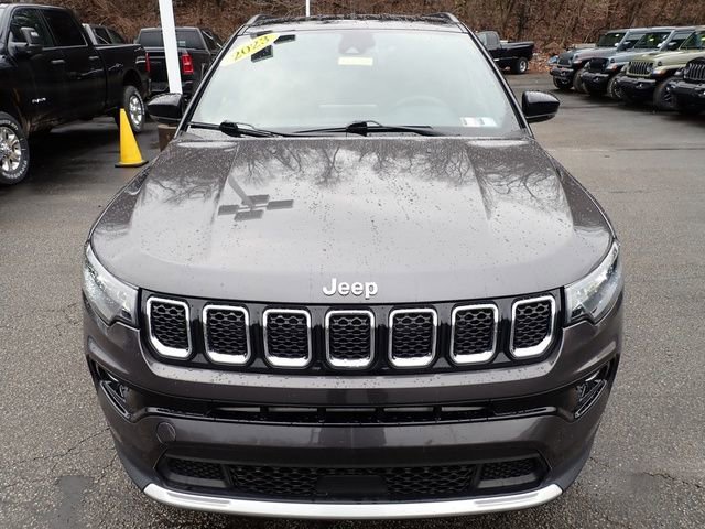 Used 2023 Jeep Compass Limited image 10