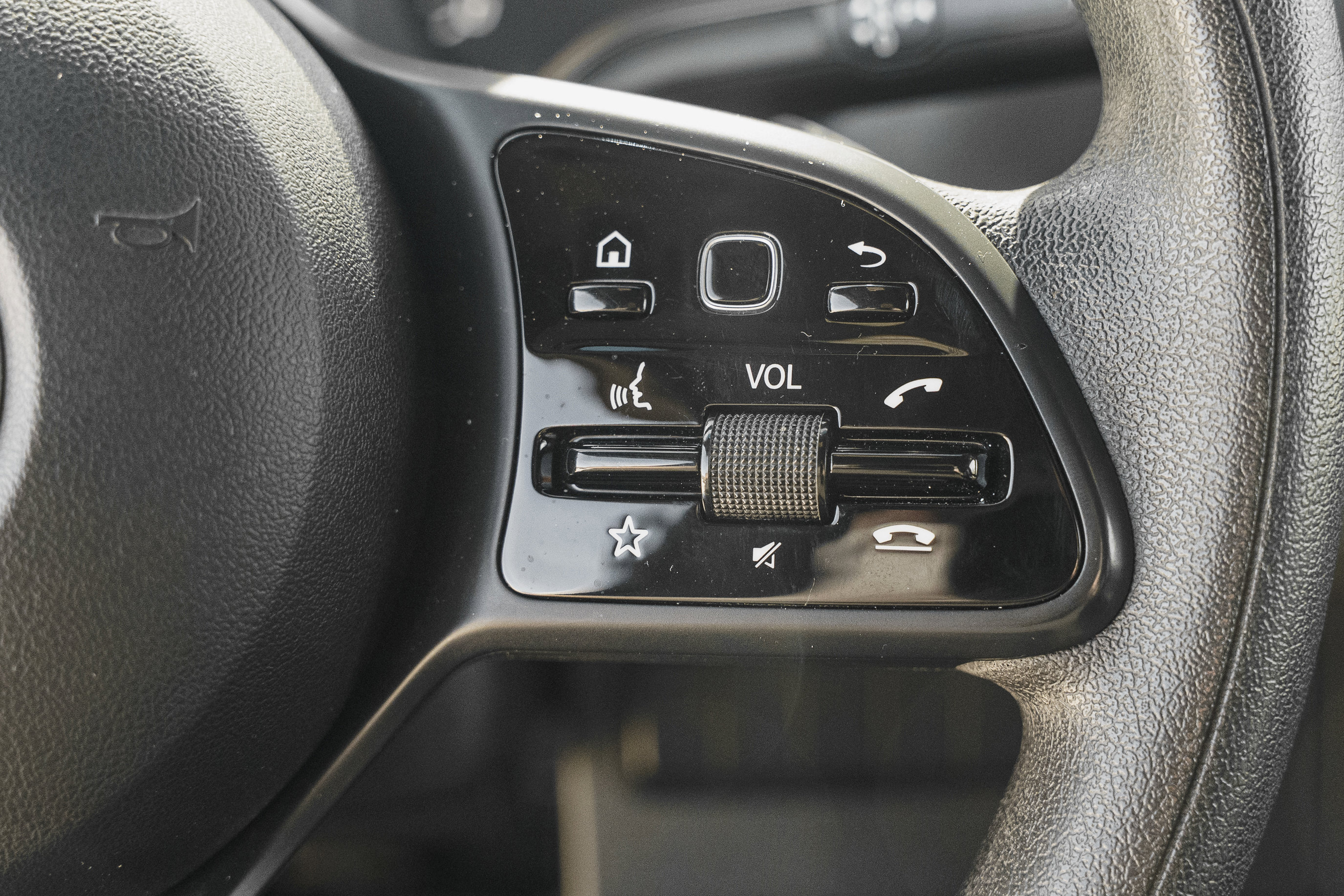 Used 2020 Mercedes-Benz Sprinter 2500 image 17