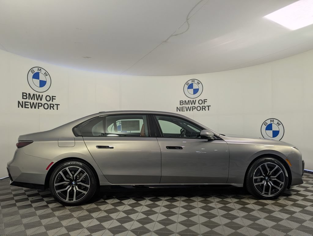 New 2026 BMW 740i xDrive AWD/4WD image 5