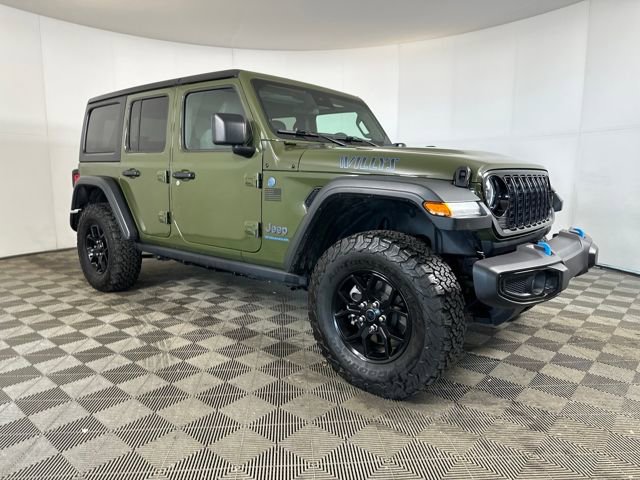 Used 2024 Jeep Wrangler Unlimited image 2